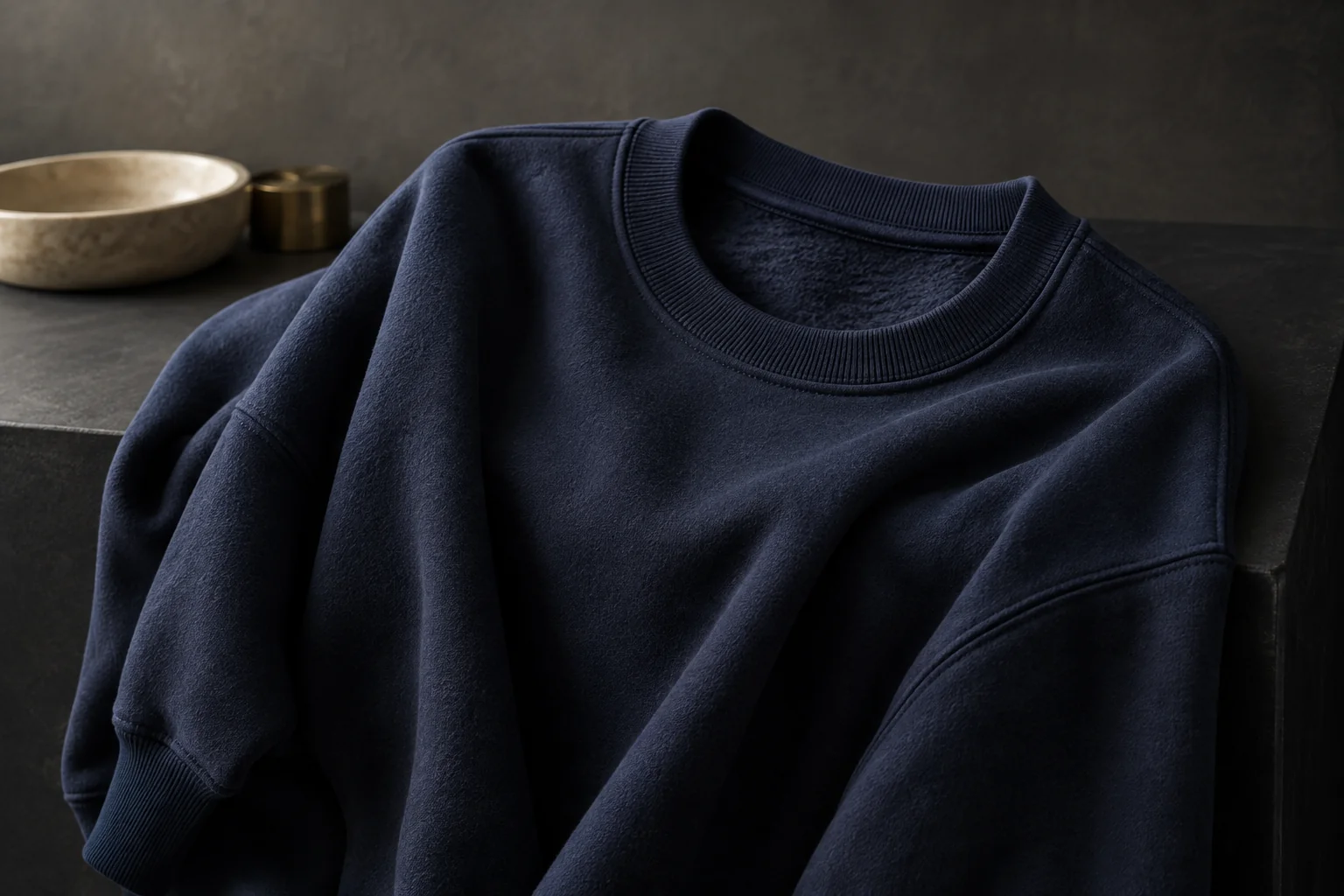 Ilustrasi Art Department Sweatshirt untuk Palet Bernuansa Studio untuk jurnal BAYAR77