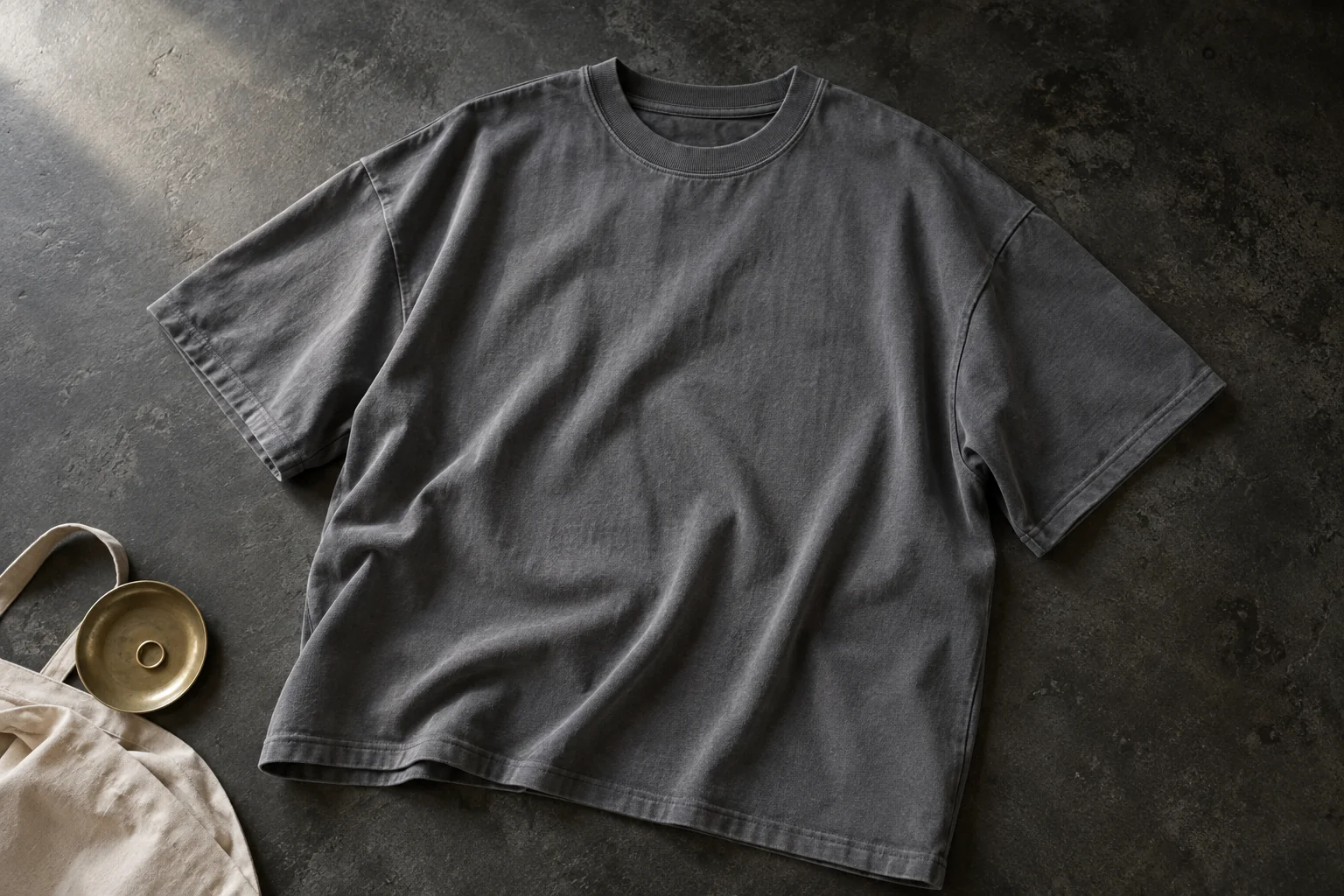 Ilustrasi T-Shirt Haul Cole Buxton: Membandingkan Ukuran dengan Tertib untuk jurnal BAYAR77